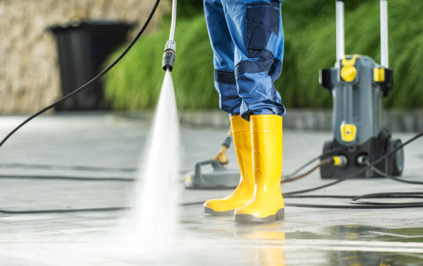 Why Choose Our Certified Pressure Washing Experts for Your Project Needs in Spencer, IA?